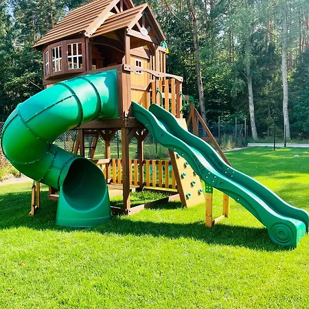 Bialogorskie Wrzosowisko Ferienhaus Białogóra